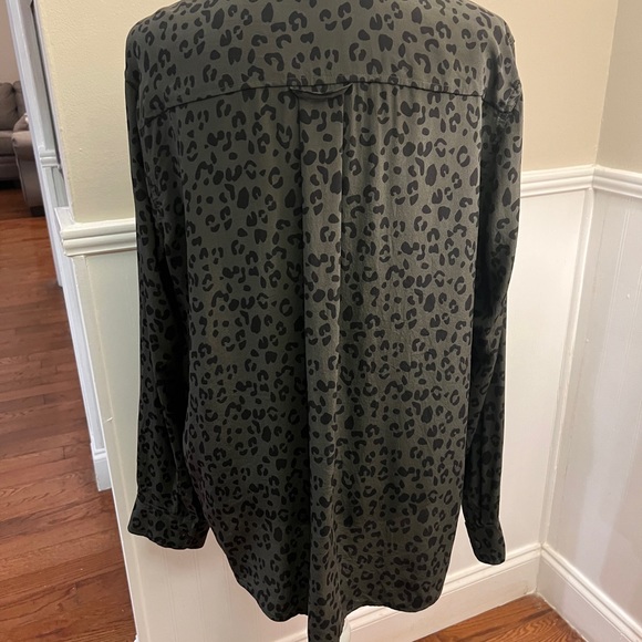 Rails Button Down Blouse - Picture 3 of 4